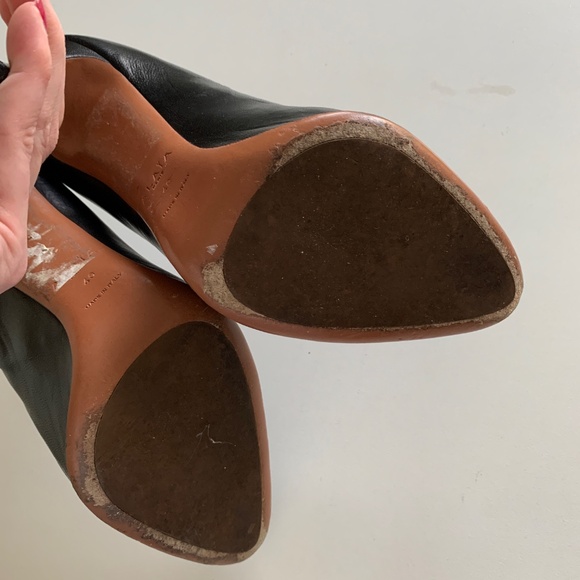 10 • Alaia Paris Pumps - Picture 5 of 7